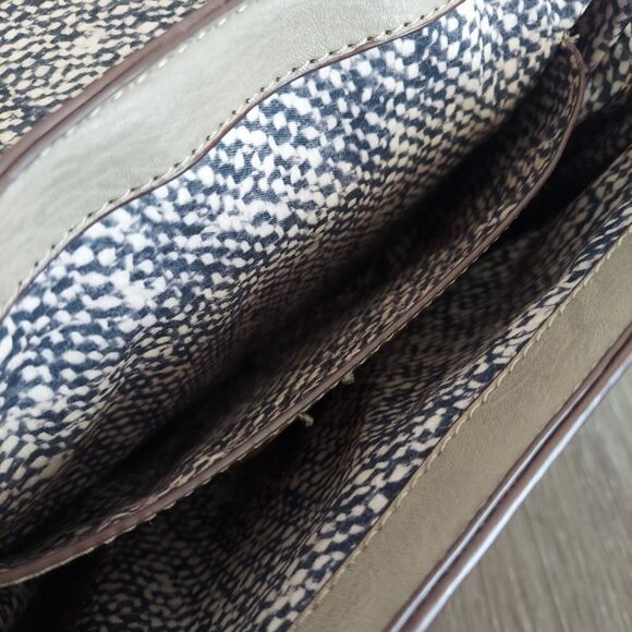 STEVEN by Steve Madden "Bianca" Sadle Bag Crossbody Bag - Picture 7 of 8